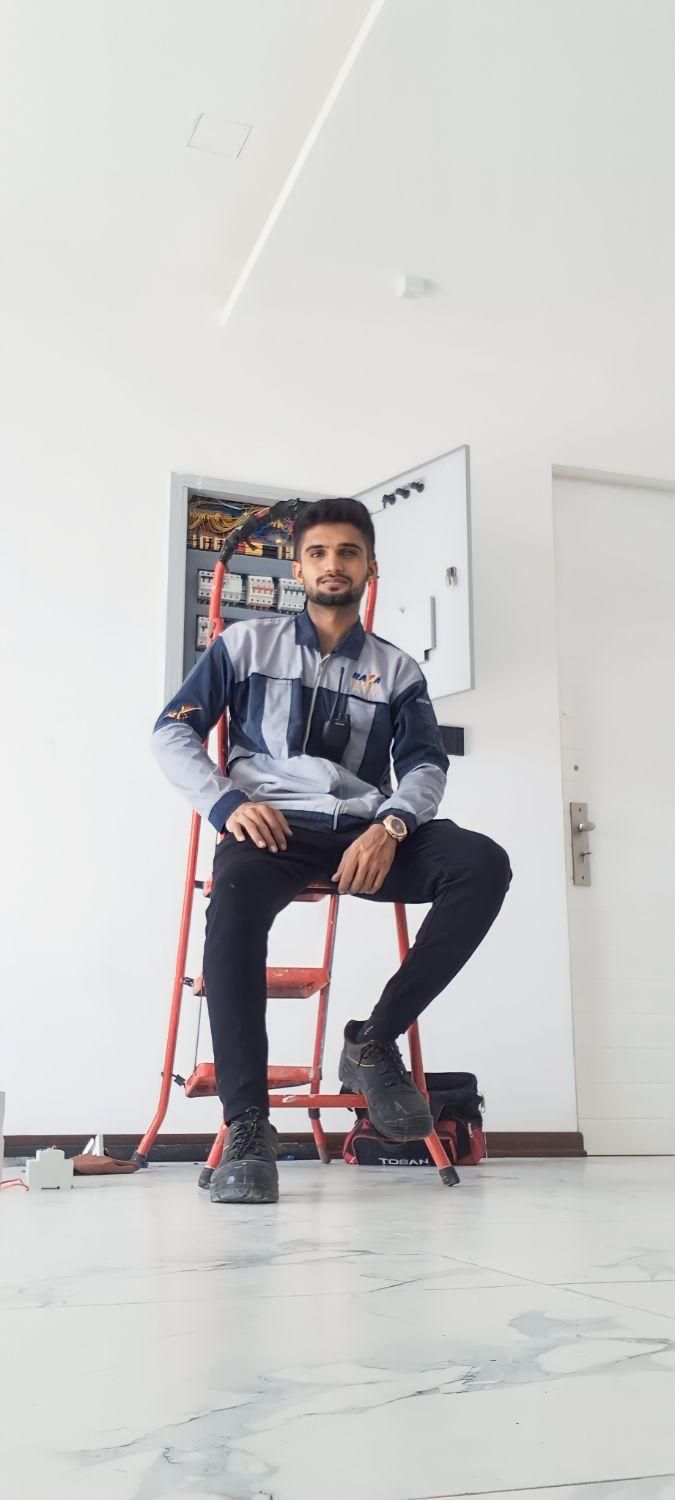 برقکار/برقکشی/برق کار ساختمانی وصنعتی زارعی|خدمات پیشه و مهارت|بندرعباس, |دیوار