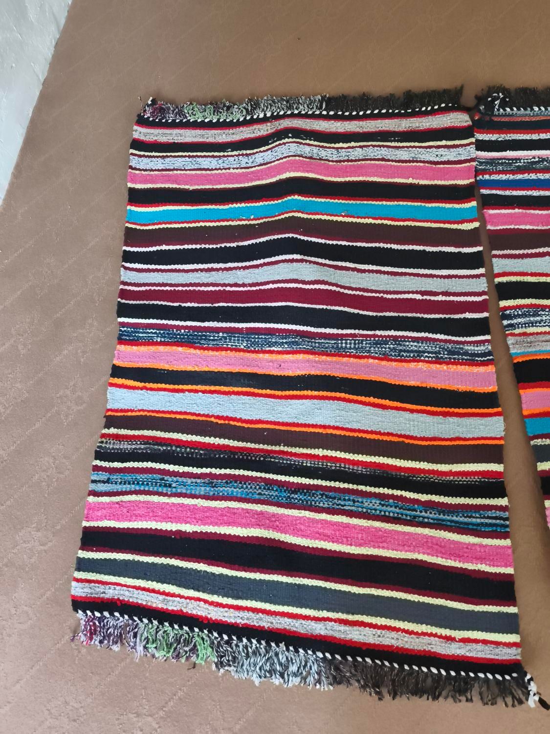 پادری دست بافت|پادری|قم, باجک یک|دیوار