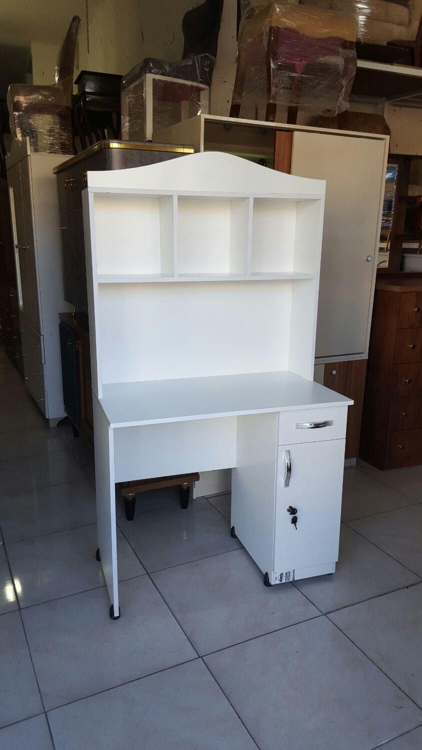 میز تحریر تاج دار|مبلمان اداری|اراک, |دیوار