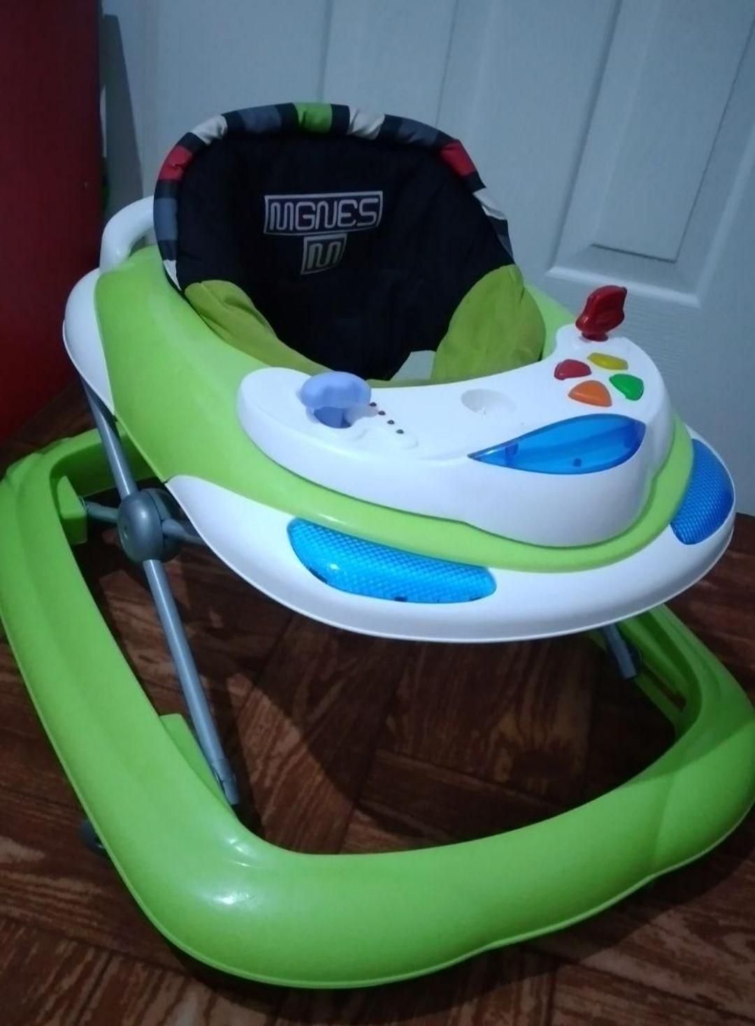 روروک و کریر  دلیجان مگنس هردو ۶۰۰ هزار|کالسکه و لوازم جانبی|میانه, |دیوار