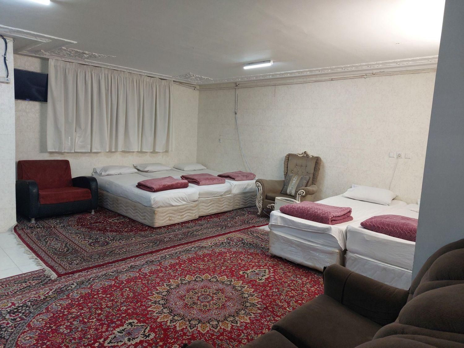 یک باب منزل مسکونی|اسکان اضطراری|مشهد, توس|دیوار