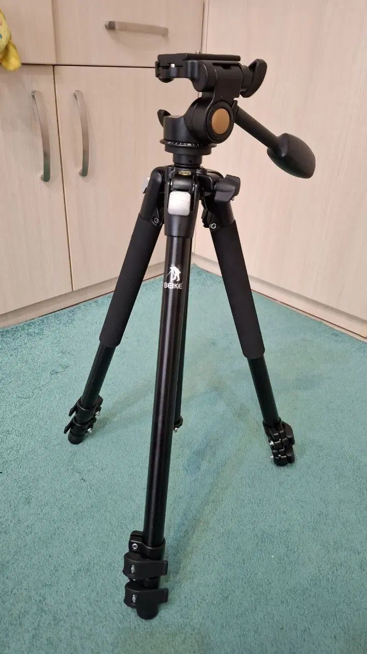 سه‌پایه حرفه‌ای دوربین عکاسی BEIKE مدل BK-304|دوربین عکاسی و فیلم‌برداری|تهران, شهرک چیتگر|دیوار