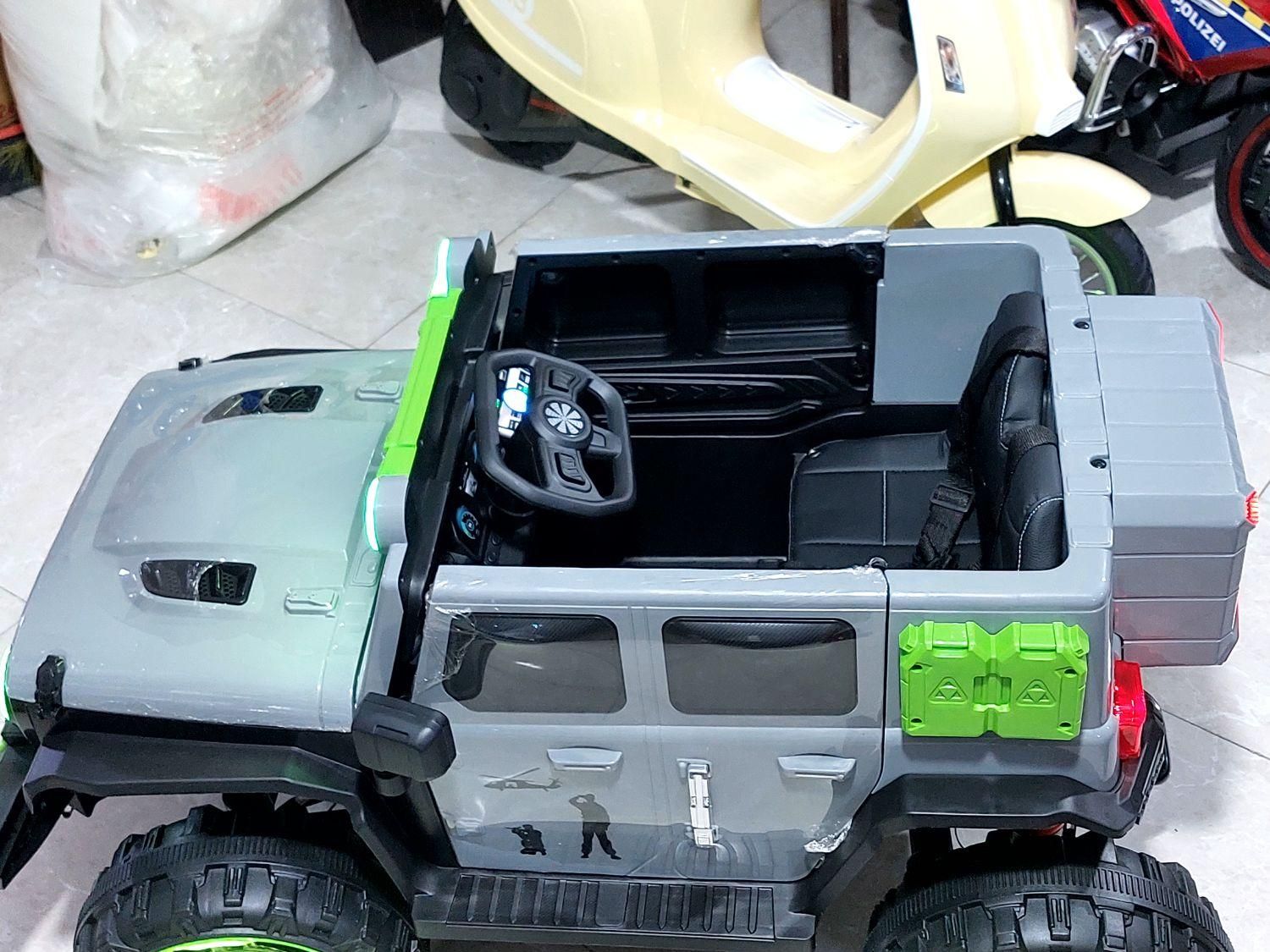 ماشین چلنجر ۴موتوره|اسباببازی بچه|کرج, گلشهر|دیوار