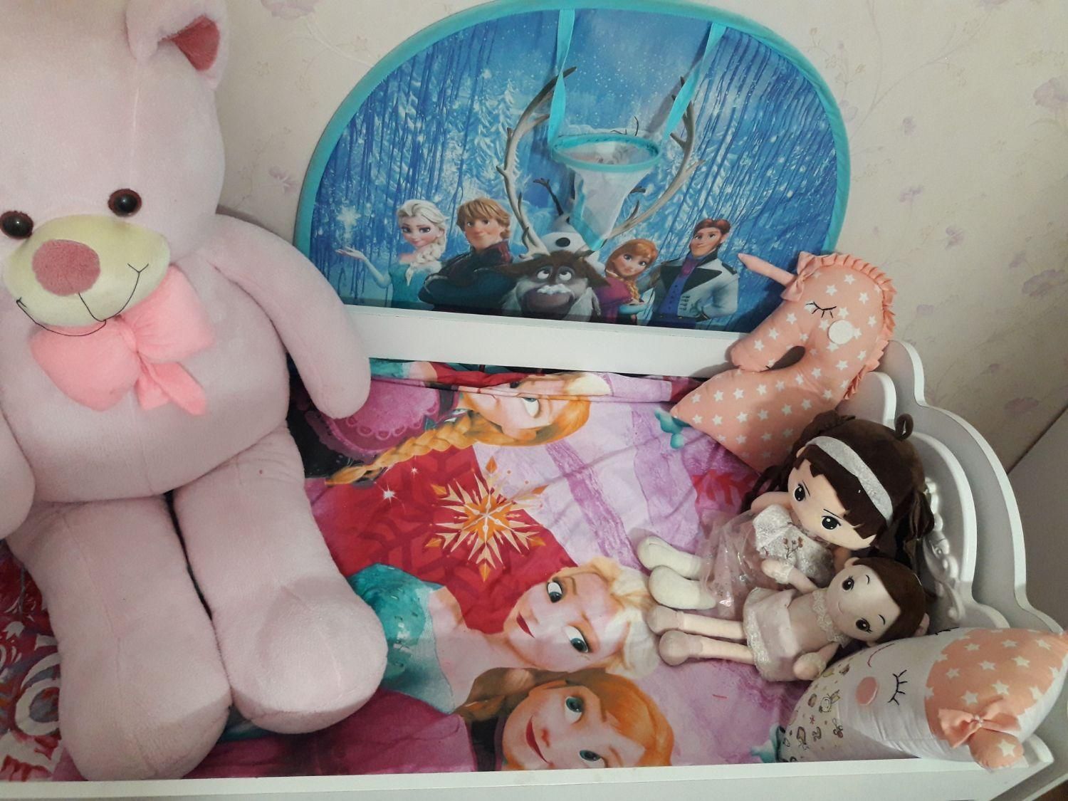 تخت ثابت و گهواره ای  مناسب نوزادی تا۸سال|تخت و صندلی بچه|بیرجند, |دیوار