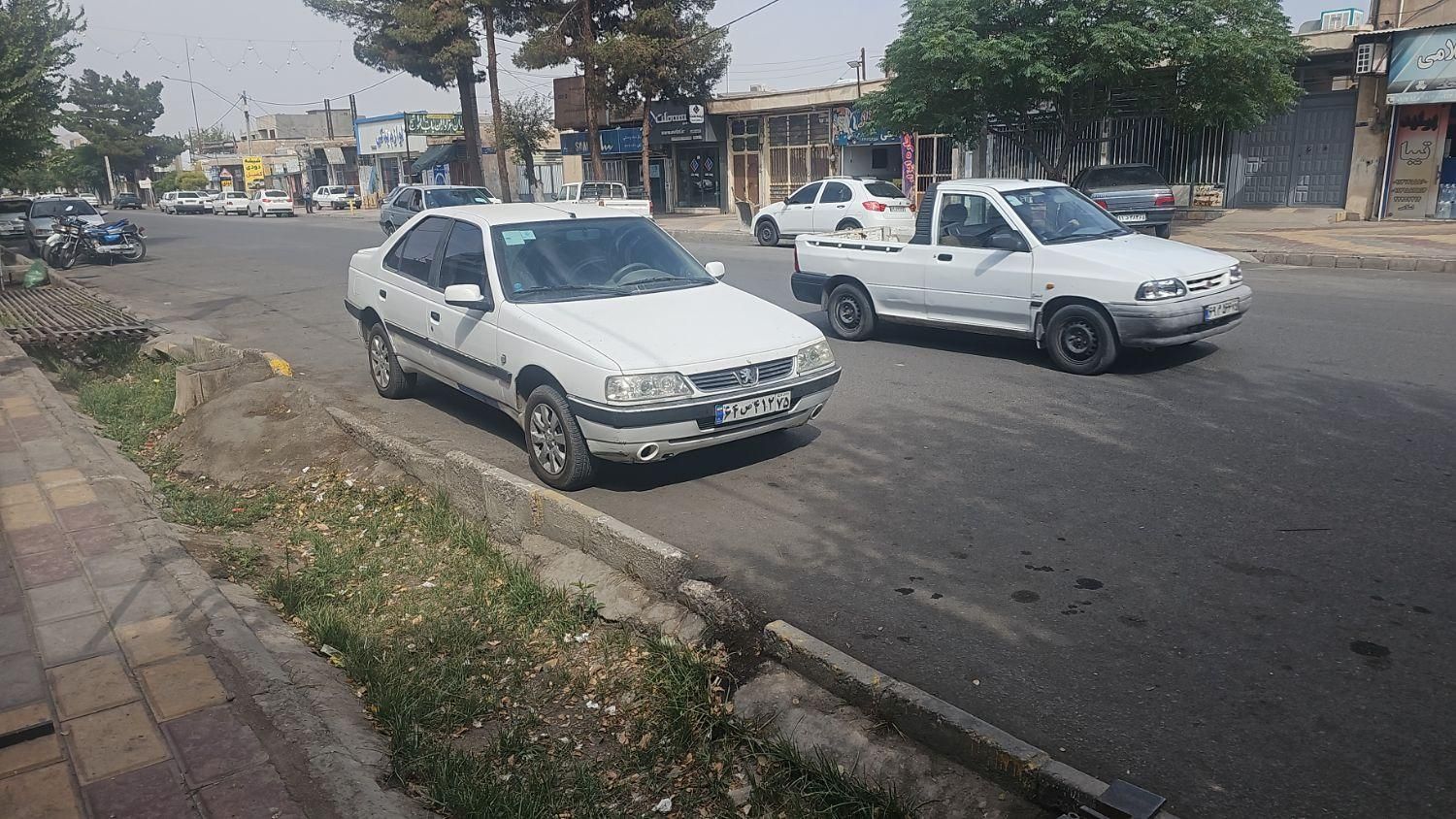 پژو 405 SLX موتورTU5، مدل ۱۳۹۶|خودرو سواری و وانت|سیرجان, |دیوار