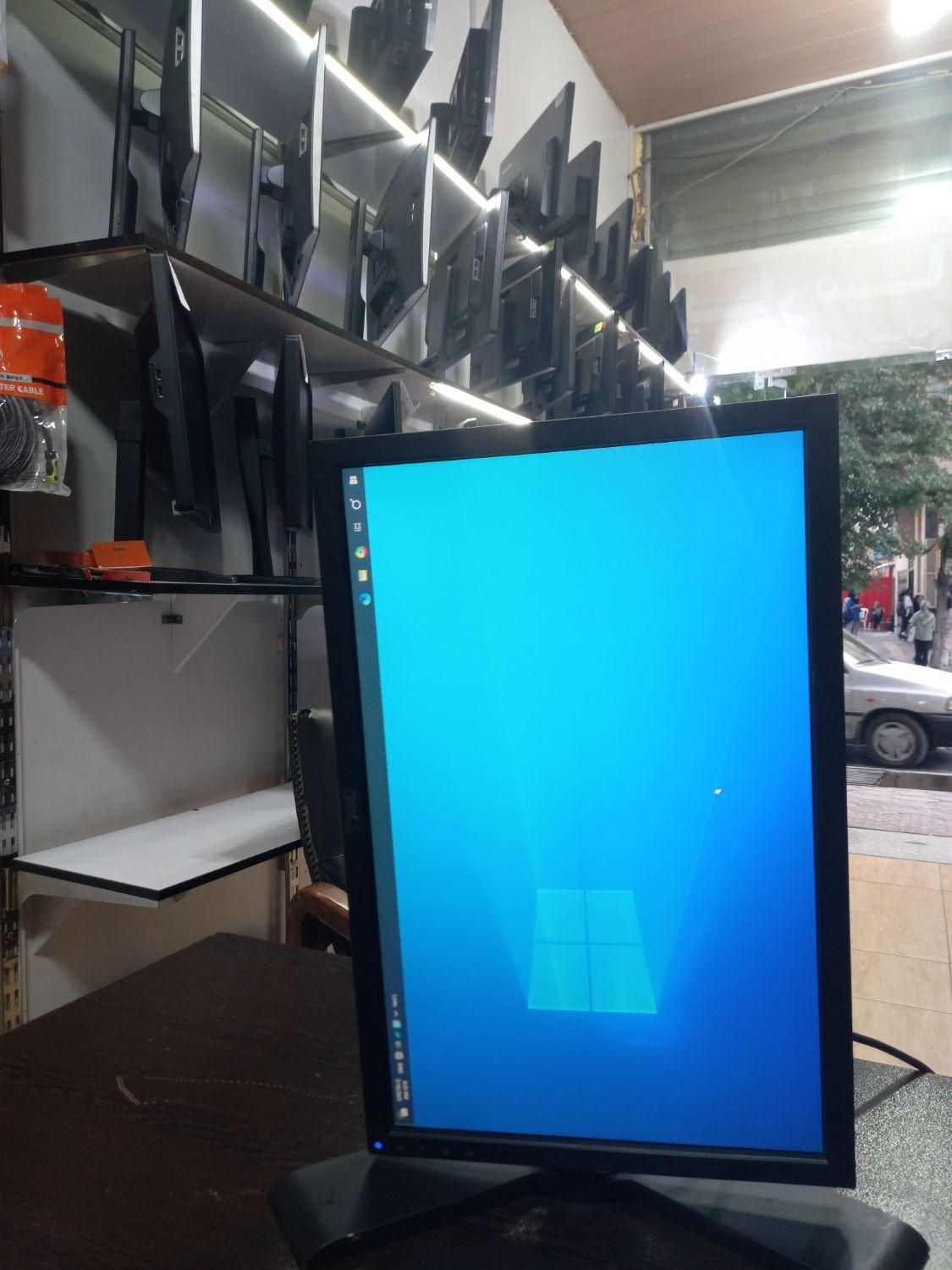 مانیتور ۲۰ اینچ ledبرندdell|قطعات و لوازم جانبی رایانه|شهرکرد, |دیوار