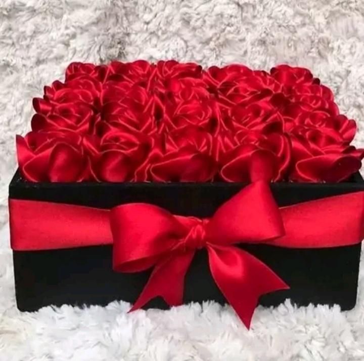 باکس گل رز ساتن و روبانی جذاب|گل مصنوعی|تهران, مهرآباد جنوبی|دیوار