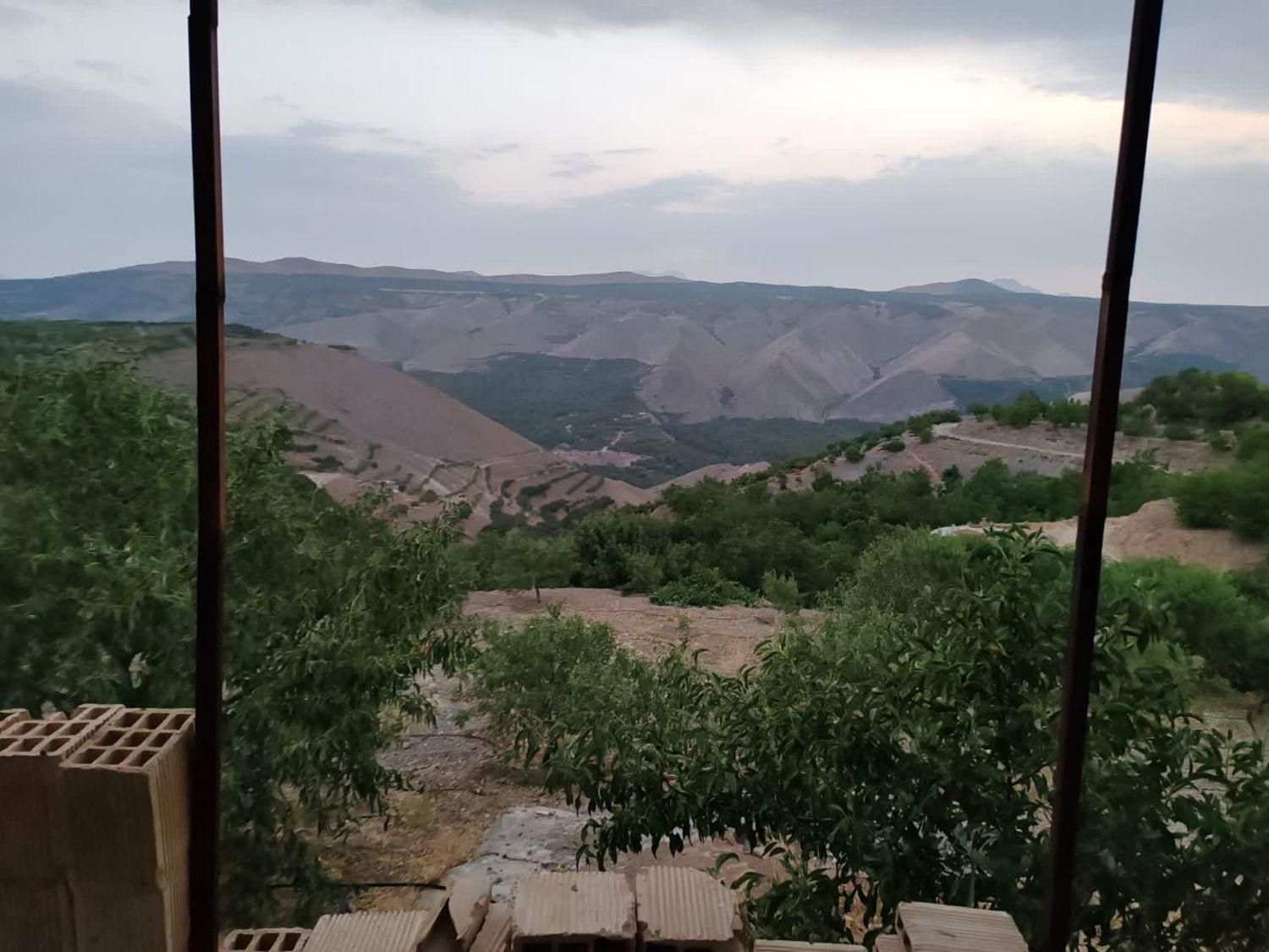 فروش زمین ۱ هکتار|فروش زمین و ملک کلنگی|زاینده رود, |دیوار