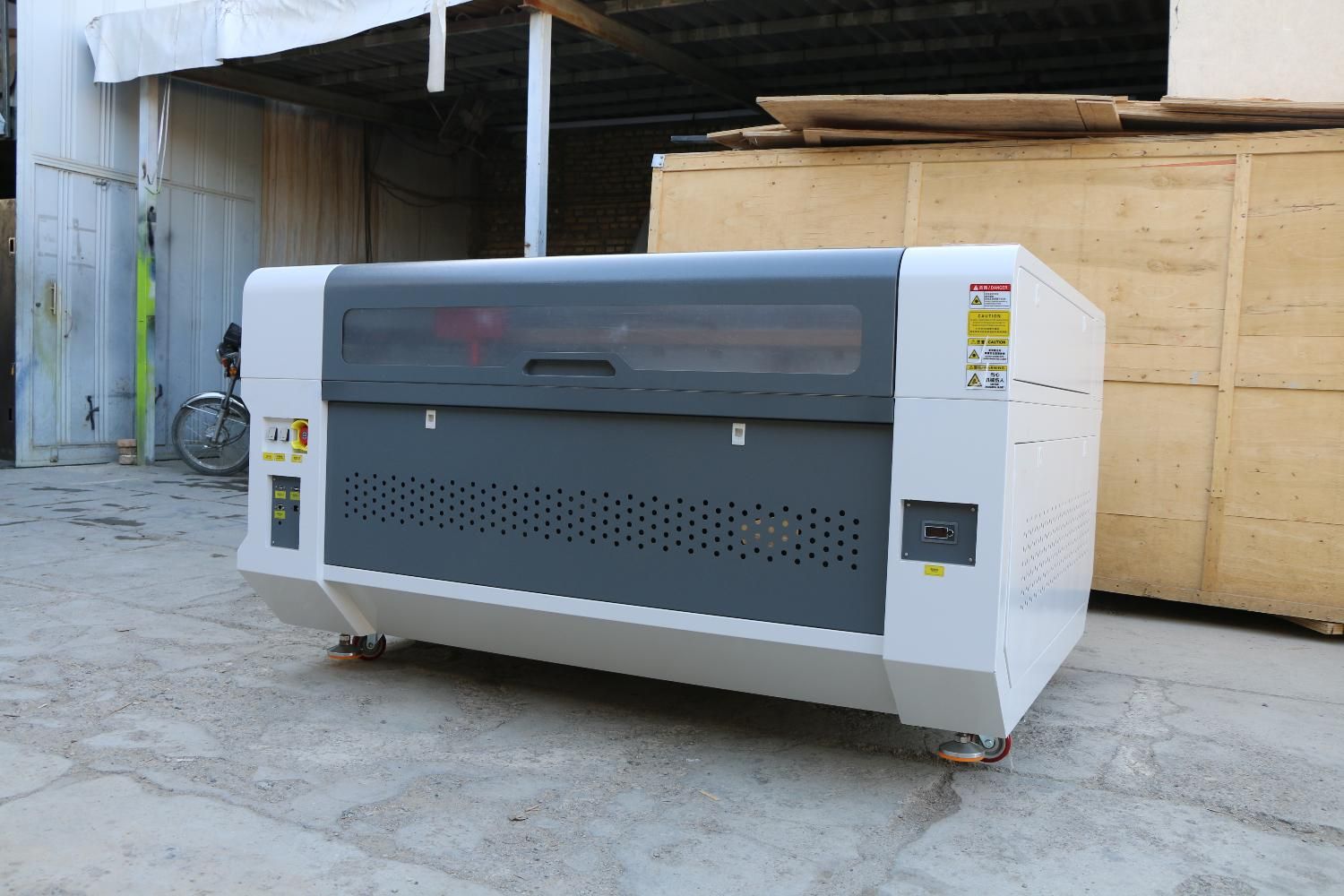 دستگاه برش لیزر آسانسوری 1410s|ماشین‌آلات صنعتی|اصفهان, ارغوانیه|دیوار