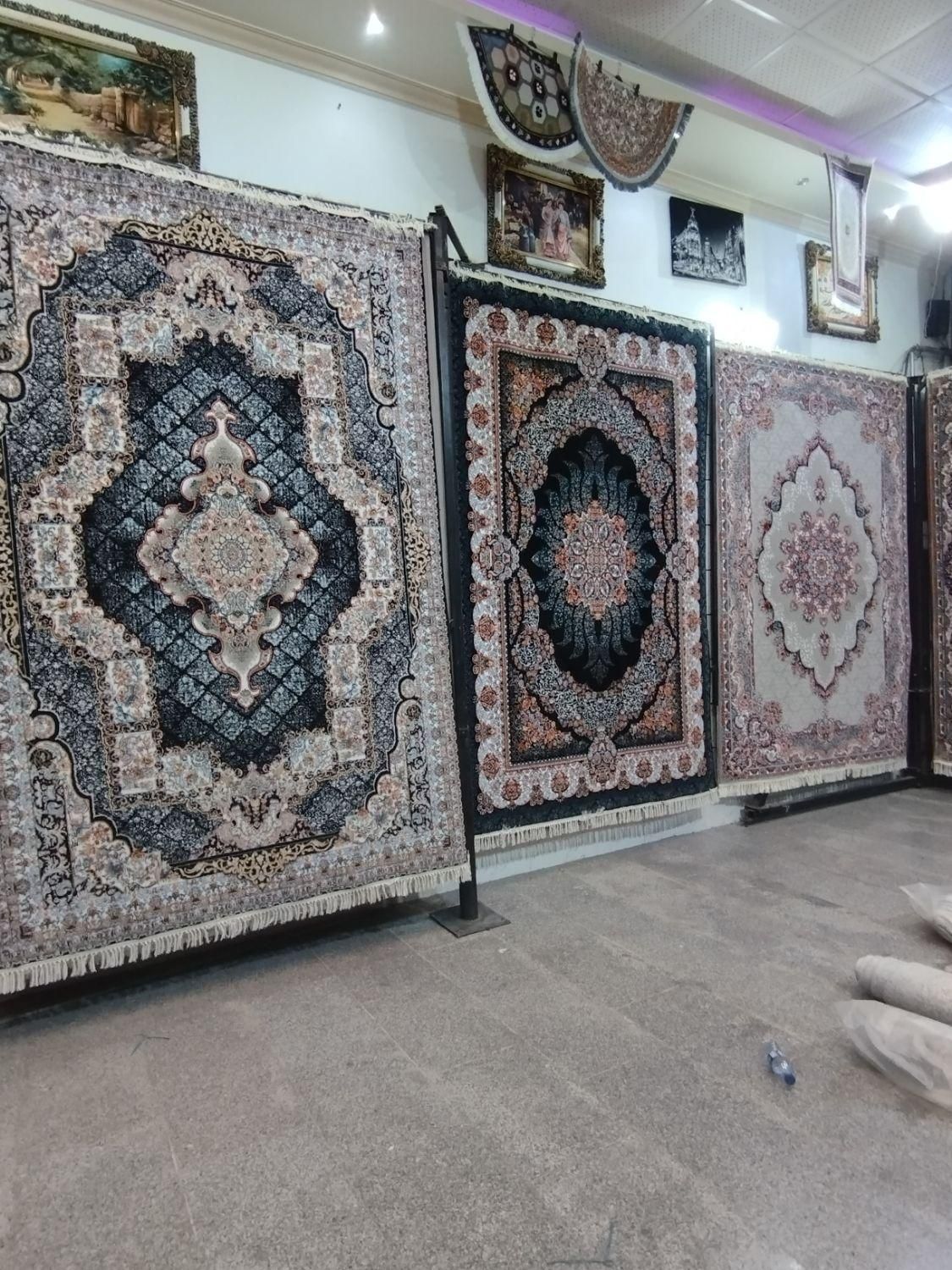 فرش ۷۰۰شانه خوش نقش|فرش|سلماس, |دیوار