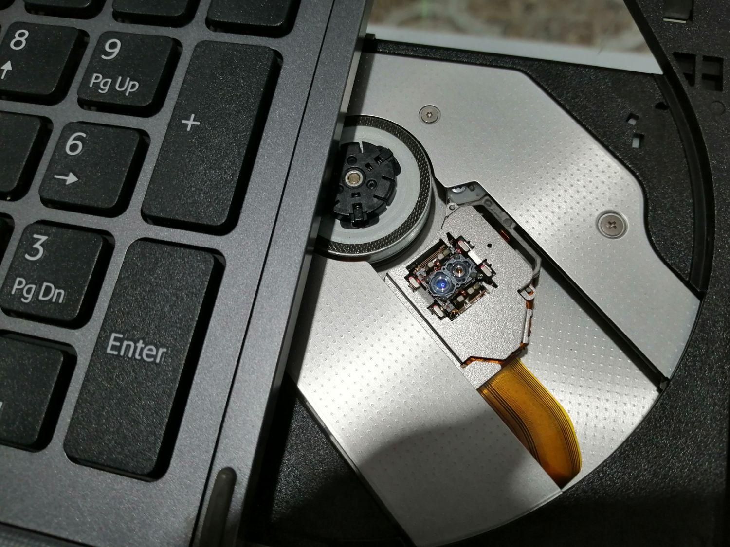 لپتاپ Sony core i5 صفحه فول اچ دی|رایانه همراه|سراوان, |دیوار