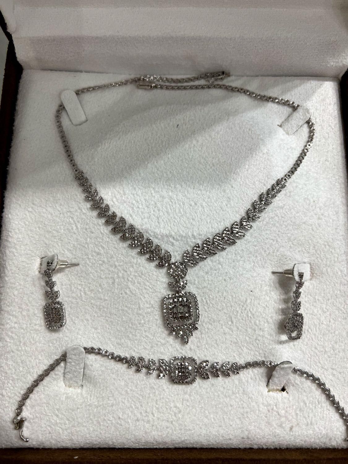 سرویس طلا|جواهرات|اردبیل, |دیوار