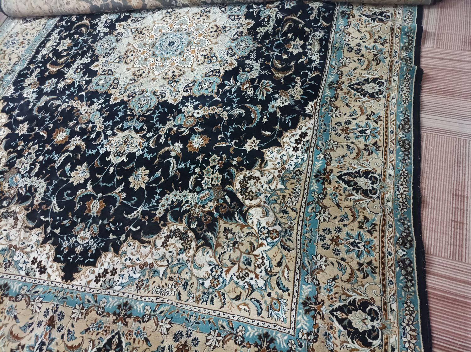 دو عدد فرش ماشینی با مساحت ۹ متری و ۱۲ متری|فرش|قم, کلهری|دیوار