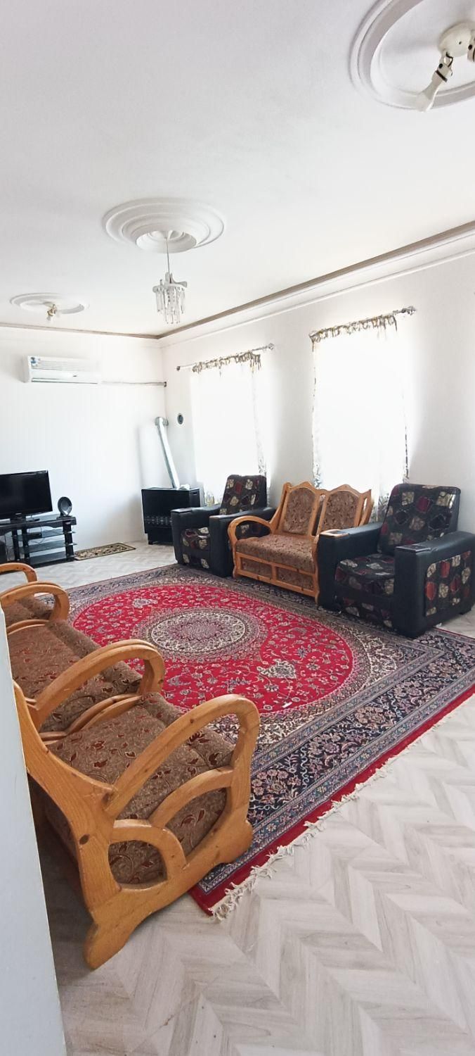 اجاره روزانه شبانه نیم روز ویلا ۳ خواب و یه خواب|اجارهٔ کوتاه‌مدت آپارتمان و سوئیت|کوچصفهان, |دیوار