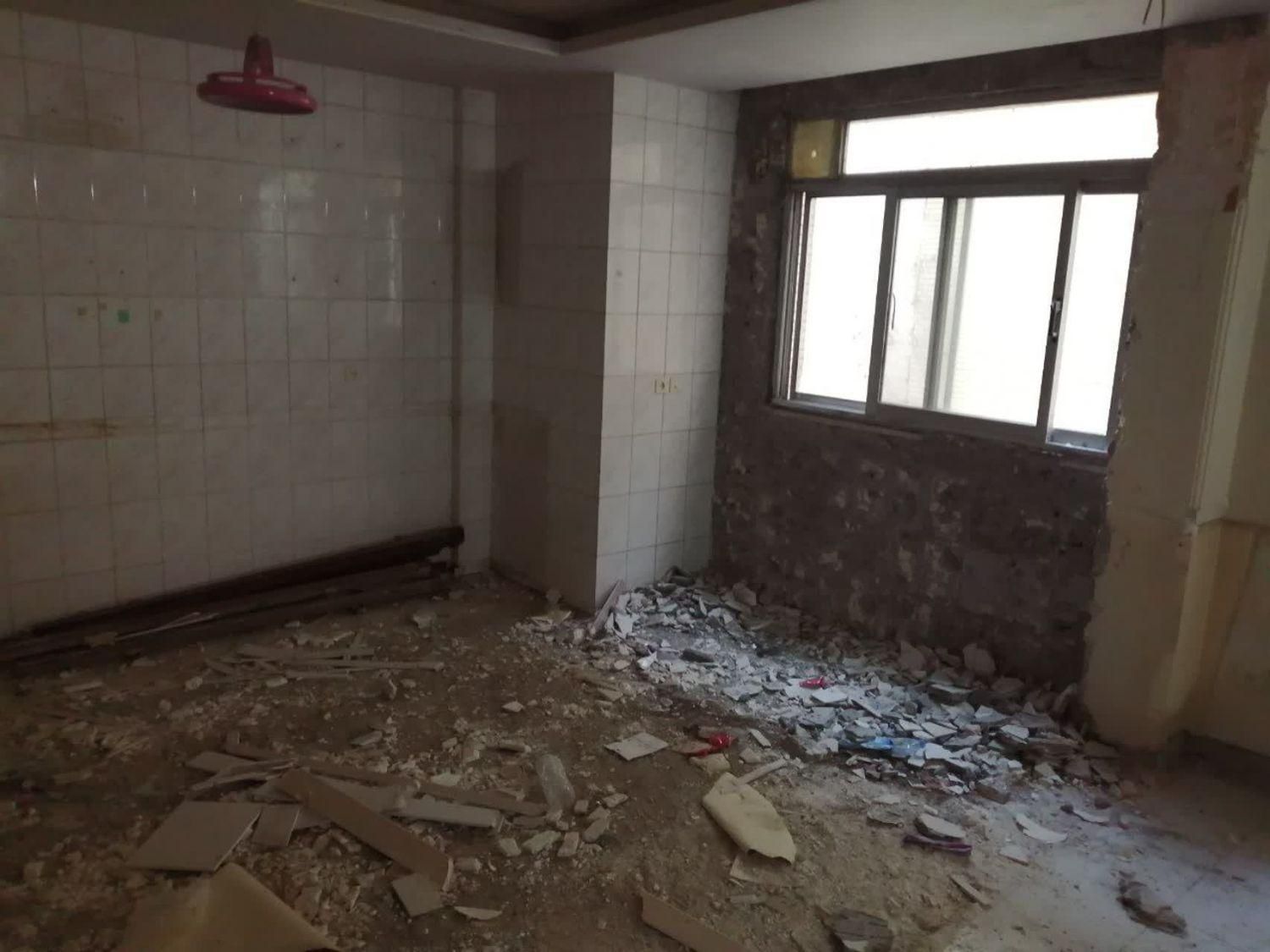 تخریب کاری در اصفهان سپاهانشهر بهارستان|خدمات پیشه و مهارت|اصفهان, دانشگاه اصفهان|دیوار