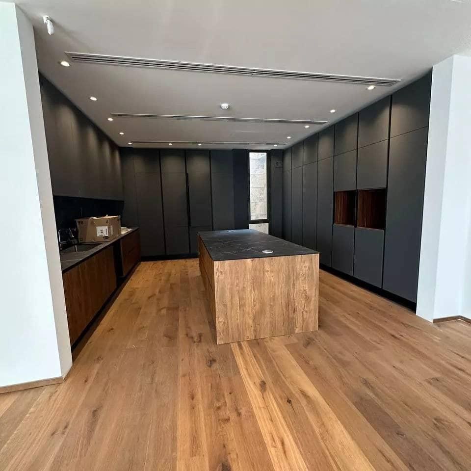 ۲۹۰متر اپارتمان/۳خوابه مستر/۳P/مدرن/زعفرانیه