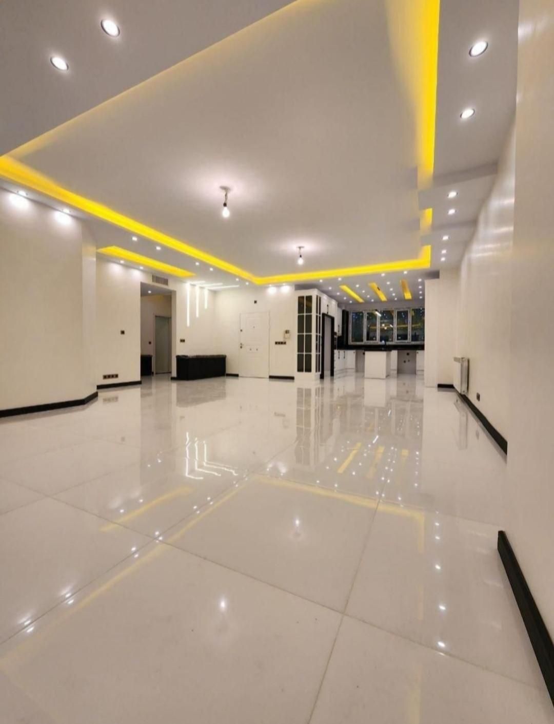 ۹۵ متری قلب کهریزک چهارباغ/لوکس و لاکچری/فول لوازم|فروش آپارتمان|کهریزک, |دیوار