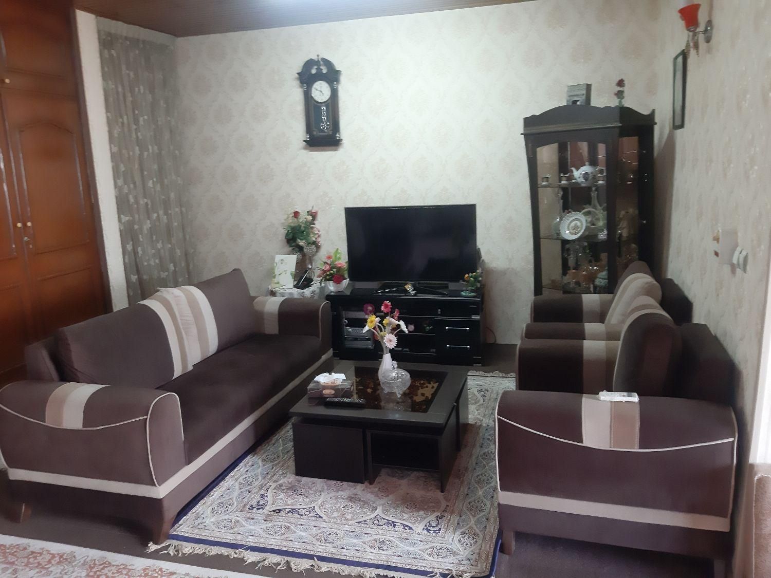 فروش خانه ویلایی ۱۶۰ متری ۳ خوابه در نیمه شعبان|فروش خانه و ویلا|بندر انزلی, نیمه شعبان|دیوار