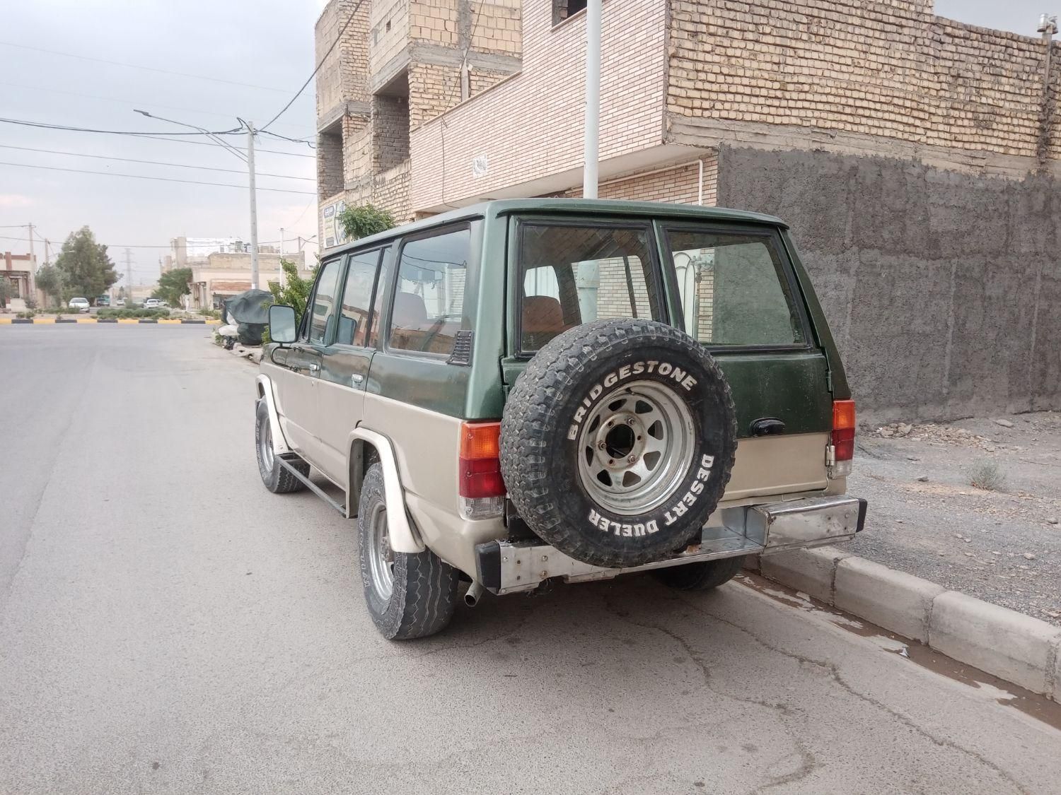 نیسان پاترول 4 در 4 سیلندر مدل ۱۳۷۹دوگانه سی ان جی|خودرو سواری و وانت|نجف‌آباد, فاز ۳ شهرک آزادگان|دیوار