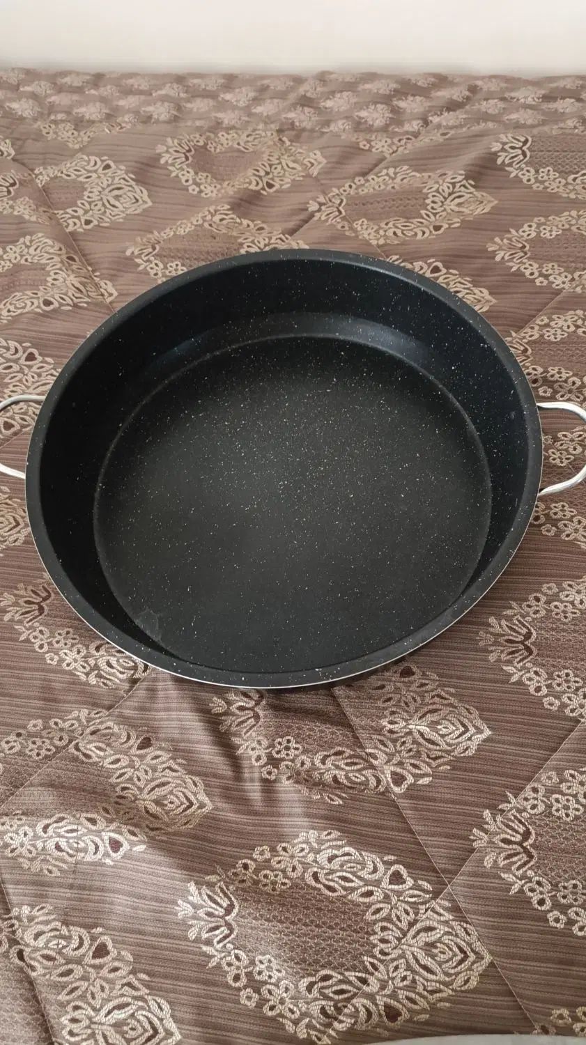 تابه سایز ۵۲|ظروف پخت‌وپز|کرج, شهرک جهان‌نما|دیوار