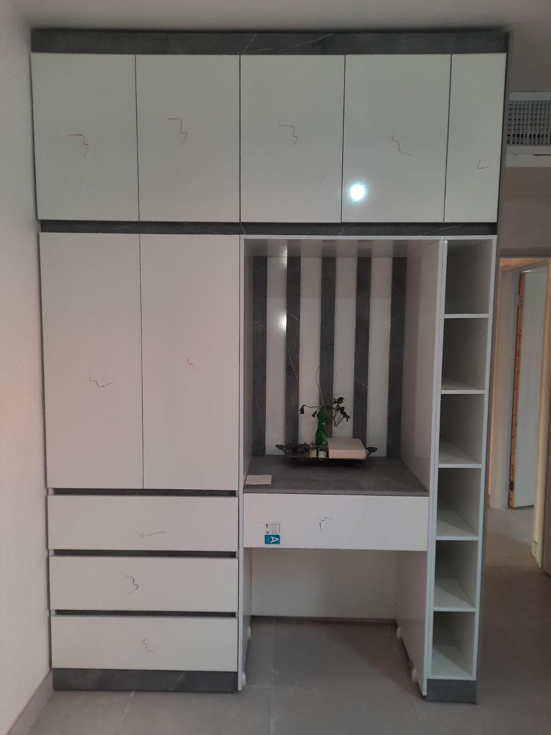 ساخت و نصب انواع کابینت کمد دکور|خدمات پیشه و مهارت|قزوین, |دیوار