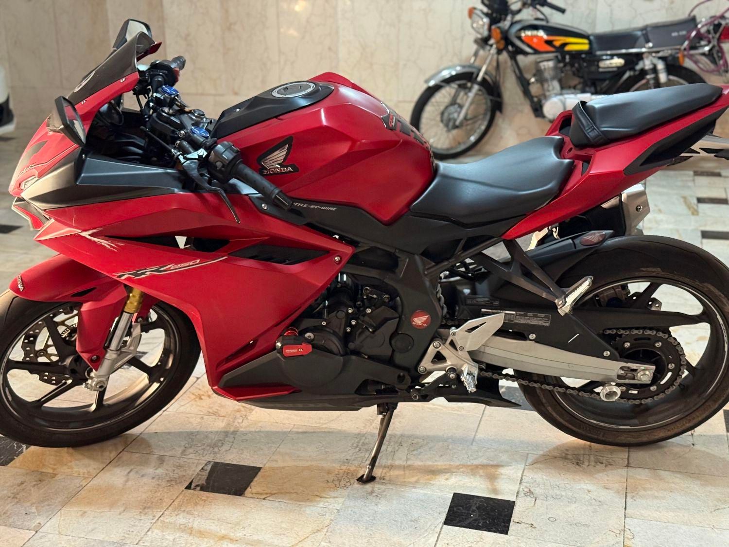 CBR 250RR|موتورسیکلت|تهران, تهرانپارس غربی|دیوار