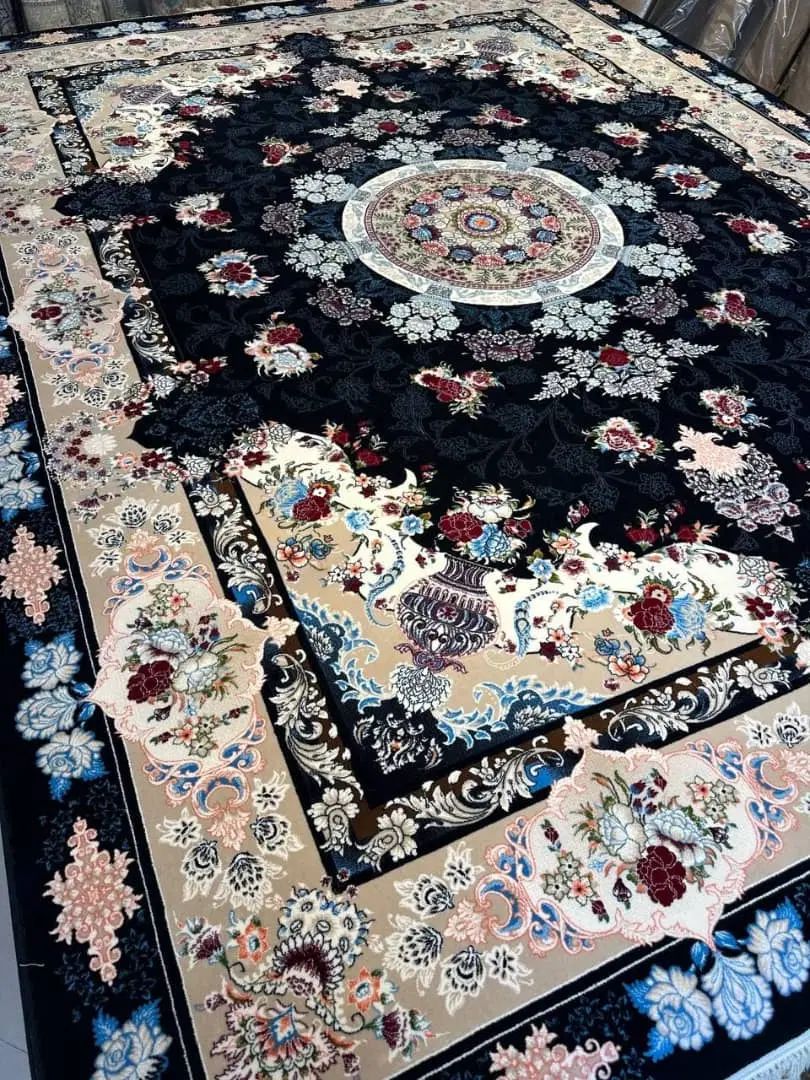 ۶ تخته ۹ متری ۷۰۰ شانه اصل نخ آلمان سرمه ای|فرش|نسیم‌شهر, |دیوار