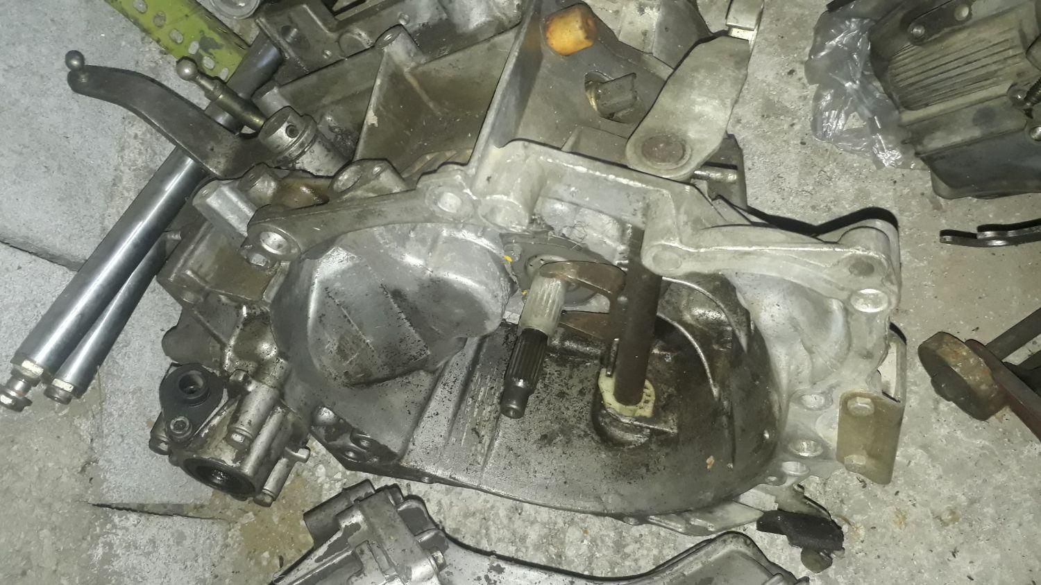 فروش انواع گیربکس پراید تیبا وساینا کوئیک و۲۰۶و۴۰۵|قطعات یدکی و لوازم جانبی|لاهیجان, لیالستان|دیوار