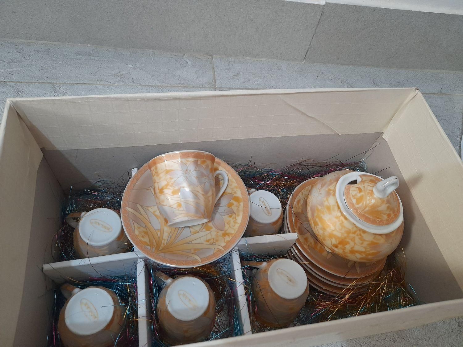 قهوه خوری|ظروف سرو و پذیرایی|لاهیجان, لیالستان|دیوار