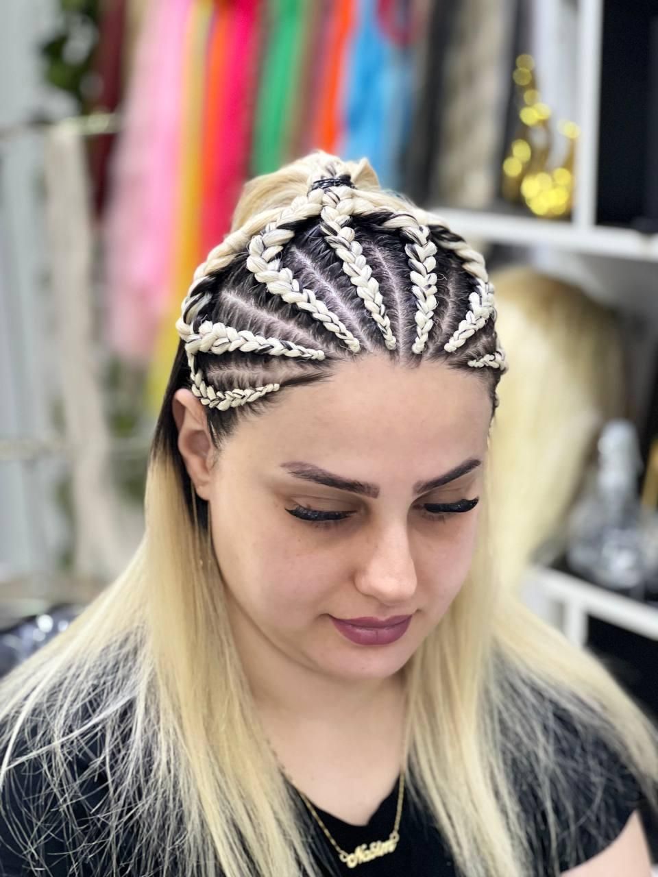 مدل بافتمو|خدمات آرایشگری و زیبایی|رشت, چمارسرا|دیوار