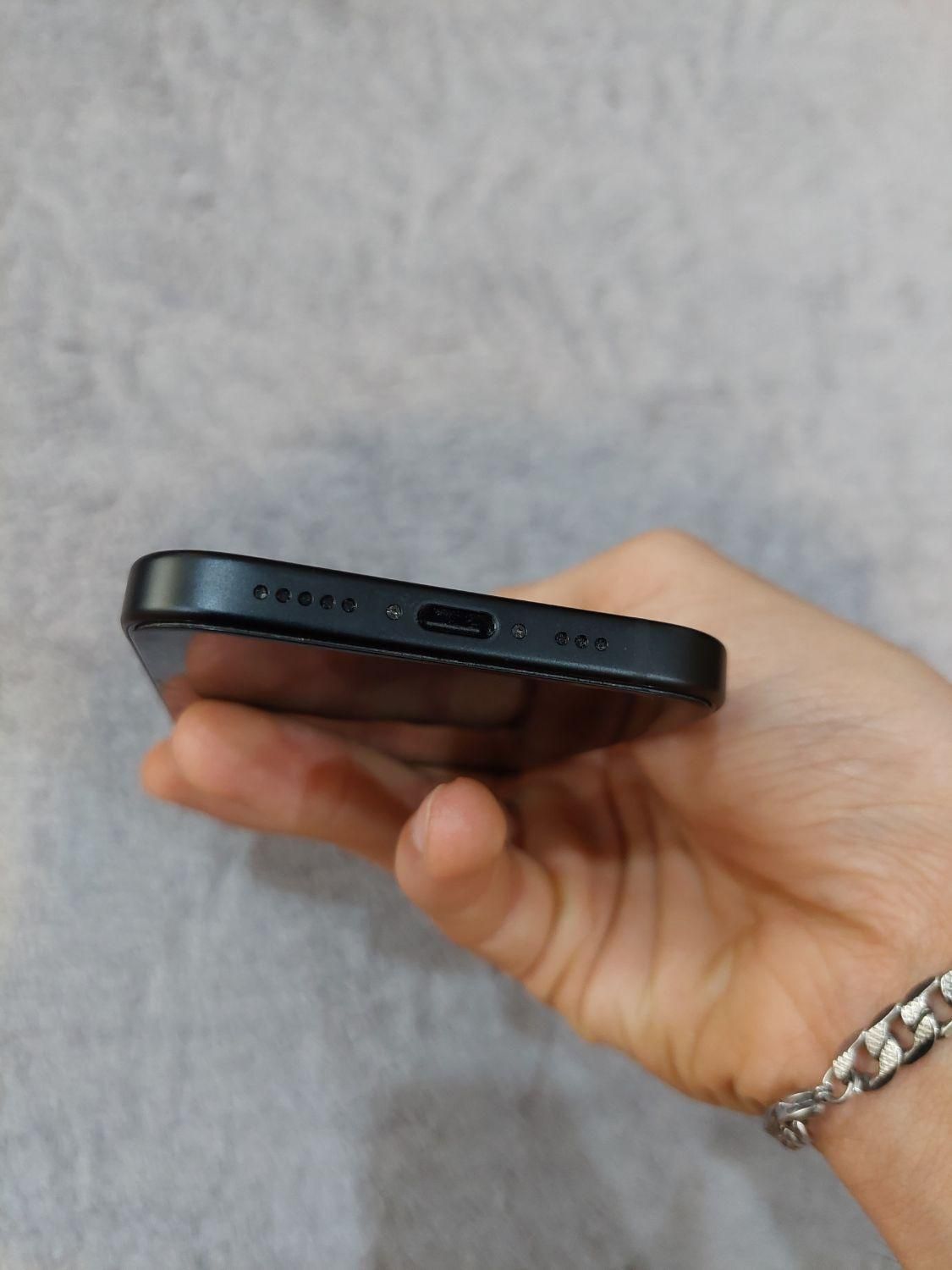 اپل iPhone 15 با حافظهٔ ۱۲۸ گیگابایت|موبایل|تهران, جوادیه|دیوار