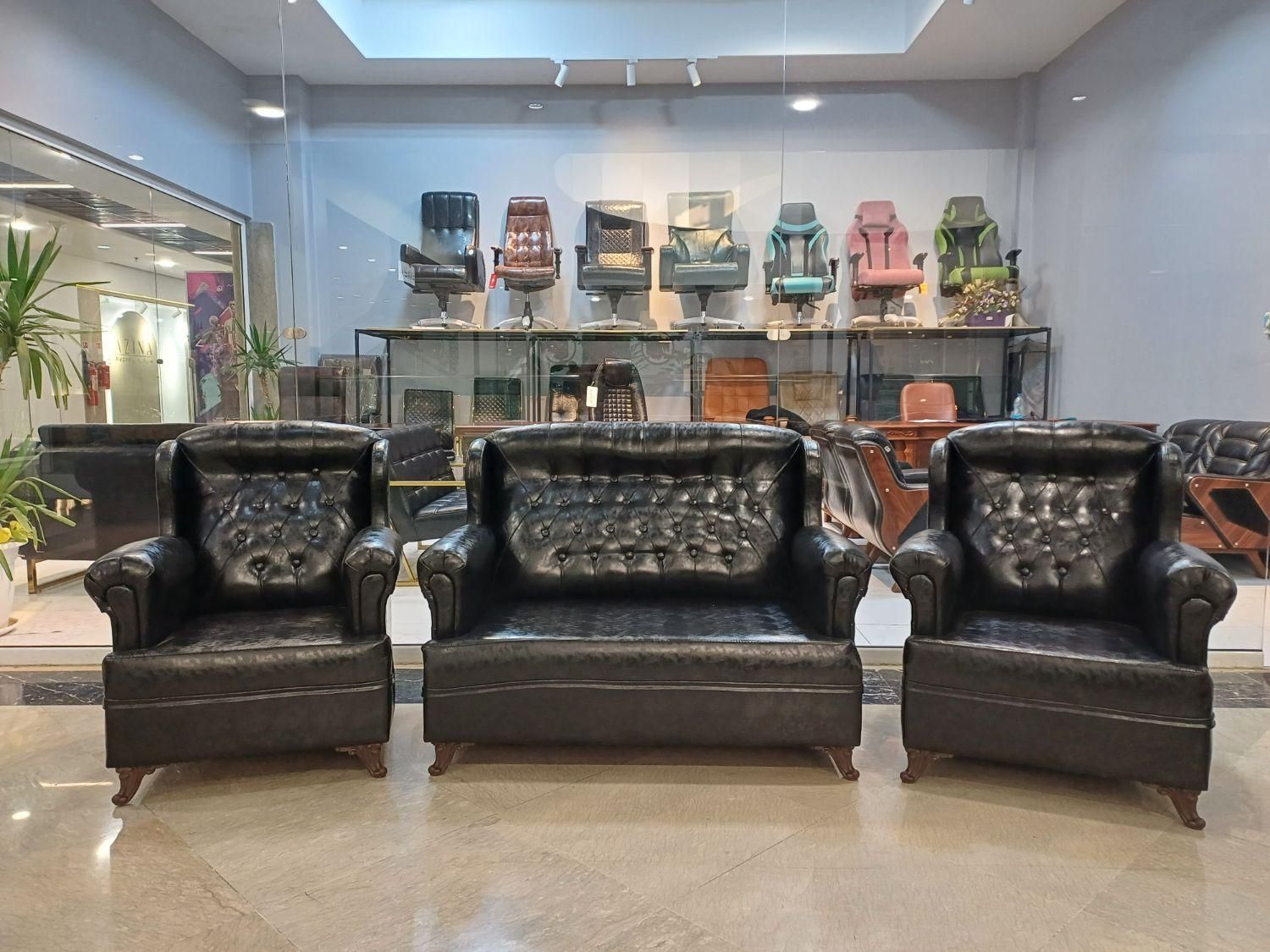 مبل چرم چستر کانتر منشی کتابخانه صندلی ویلچر فلز|دفتر کار|کاشان, |دیوار