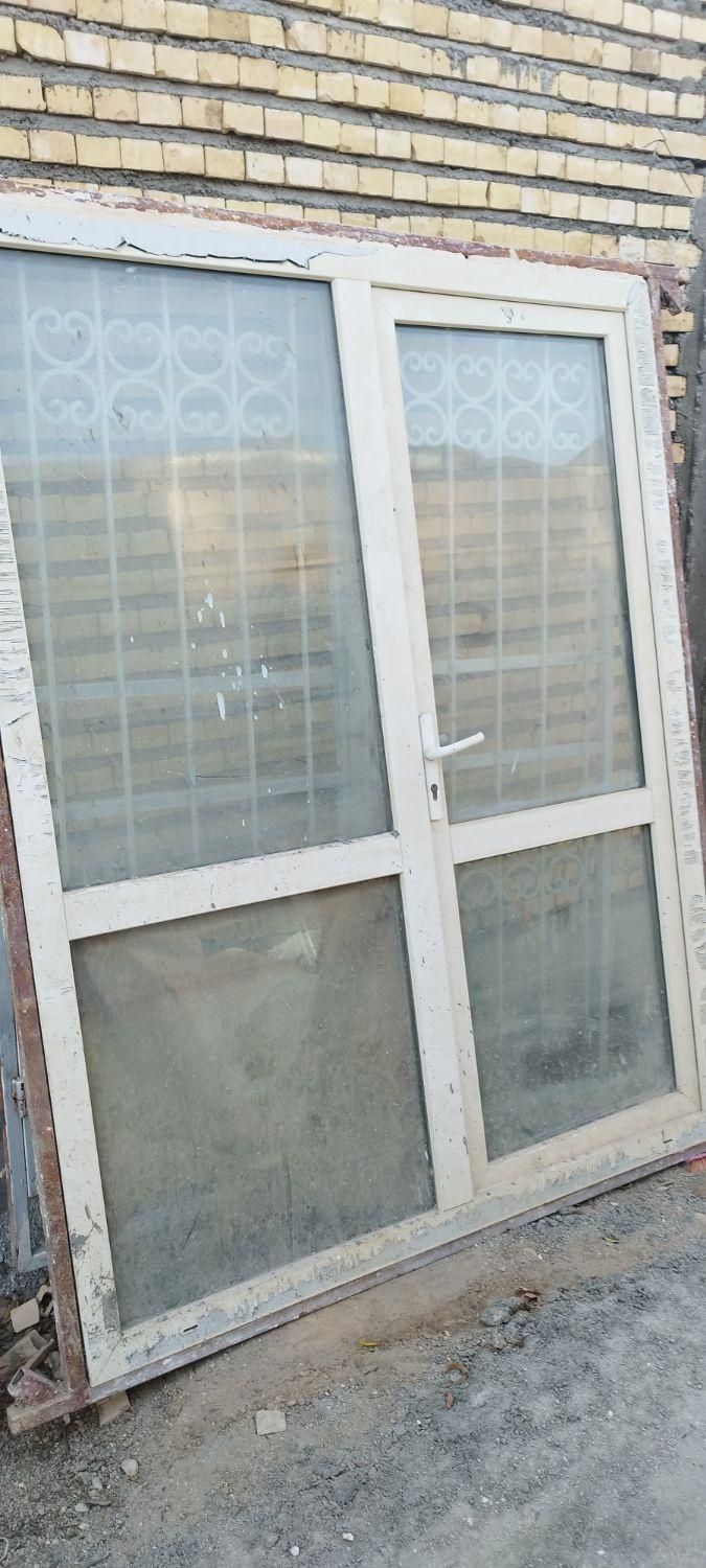 پنجره و درب upvc همراه با چهارچوب و حفاظ|مصالح و تجهیزات ساختمان|چمران, |دیوار