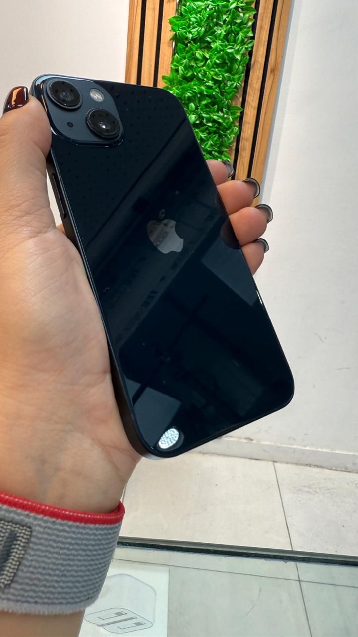 اپل iPhone 13 با حافظهٔ ۱۲۸ گیگابایت|موبایل|رشت, معلم|دیوار