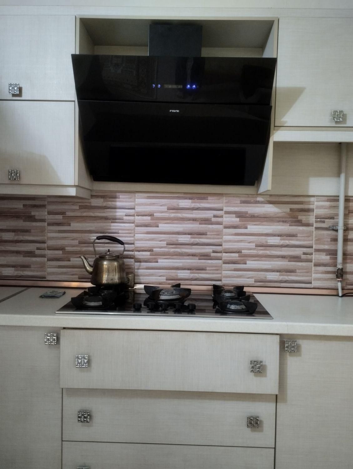 ویلای دربست با تمام امکانات وسه پارکینگ|اجارهٔ کوتاهمدت آپارتمان و سوئیت|قائمشهر, |دیوار