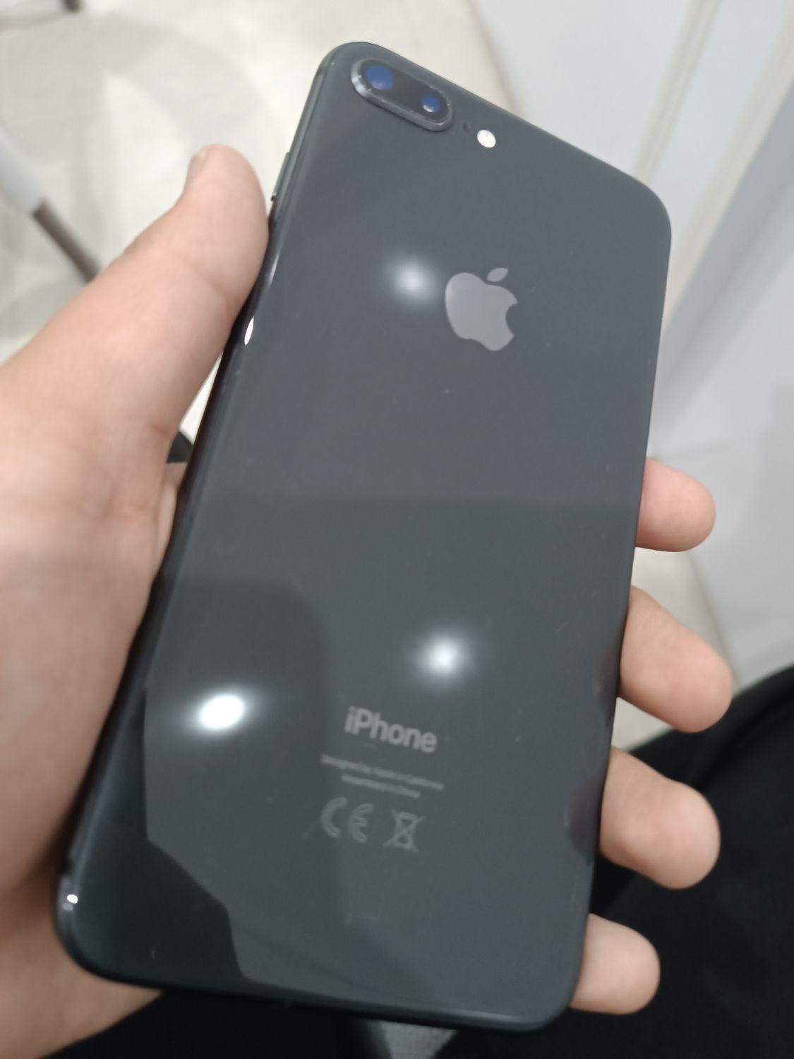 اپل iPhone 8 Plus ۶۴ گیگابایت|موبایل|تهران, زعفرانیه|دیوار