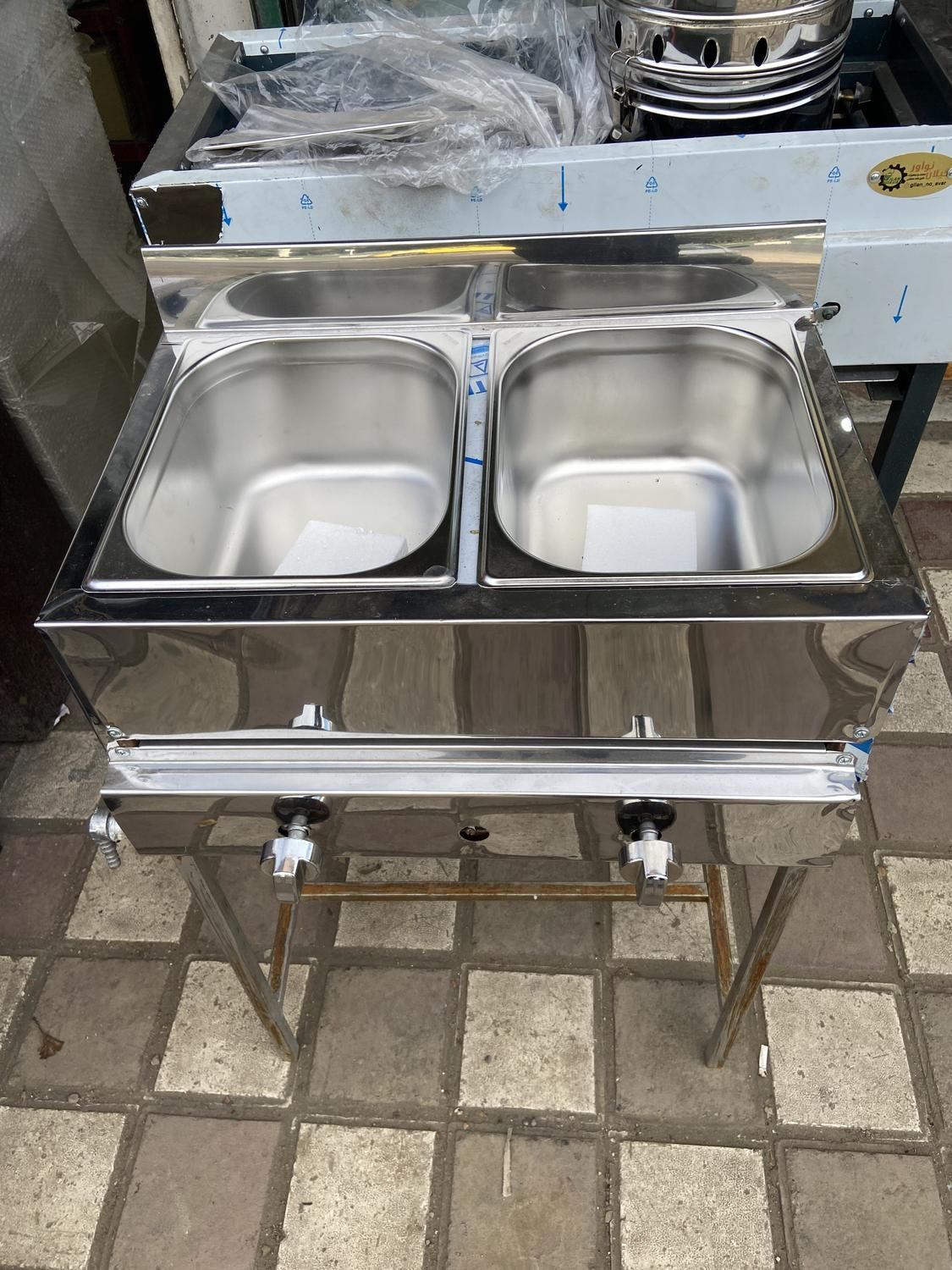 سرخ کن و فر گازی (پشت وانتی)|کافیشاپ و رستوران|رشت, شهرک آیت الله منتظری|دیوار