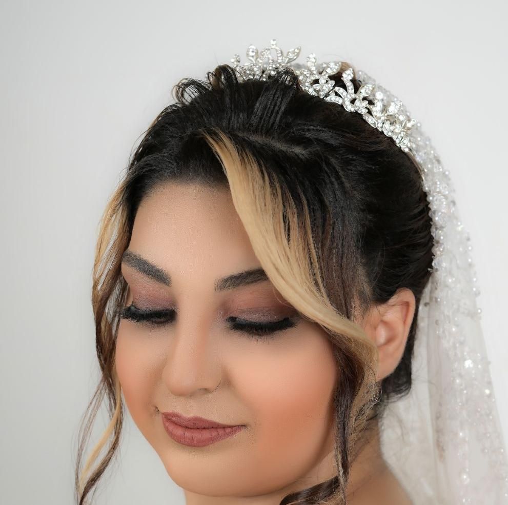 آموزش تخصصی۳مدل میکاپ/شنیون با ۴۰٪ زیر قیمت|خدمات آموزشی|یزد, |دیوار