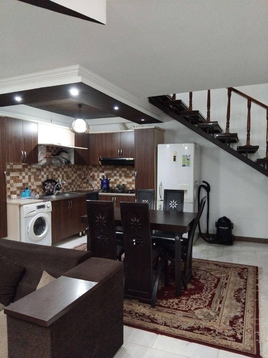 اجاره روزانه ویلاساحلی(شبانه،روزانه،کوتاه مدت)|اجارهٔ کوتاه‌مدت ویلا و باغ|فریدون‌کنار, |دیوار