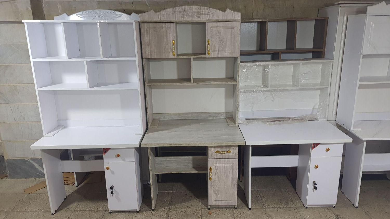 میز تحریر|میز تحریر و کامپیوتر|رشت, رودبارتان|دیوار