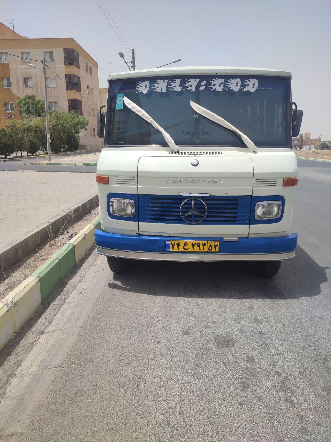 ماشین مینی بوس جهت دربستی و سرویس دهی|خدمات حمل و نقل|کاشان, کارگر|دیوار