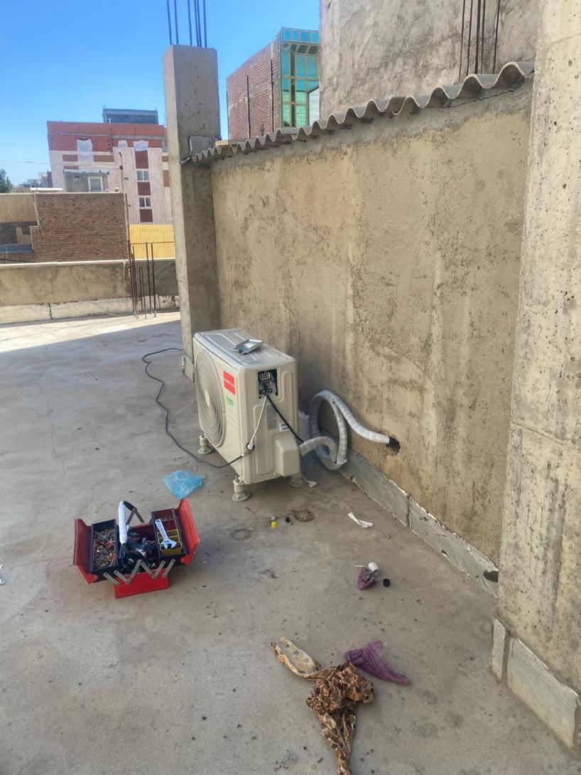 نصاب اسپیلت کولر گازی نصب راه اندازی|خدمات پیشه و مهارت|بجنورد, |دیوار