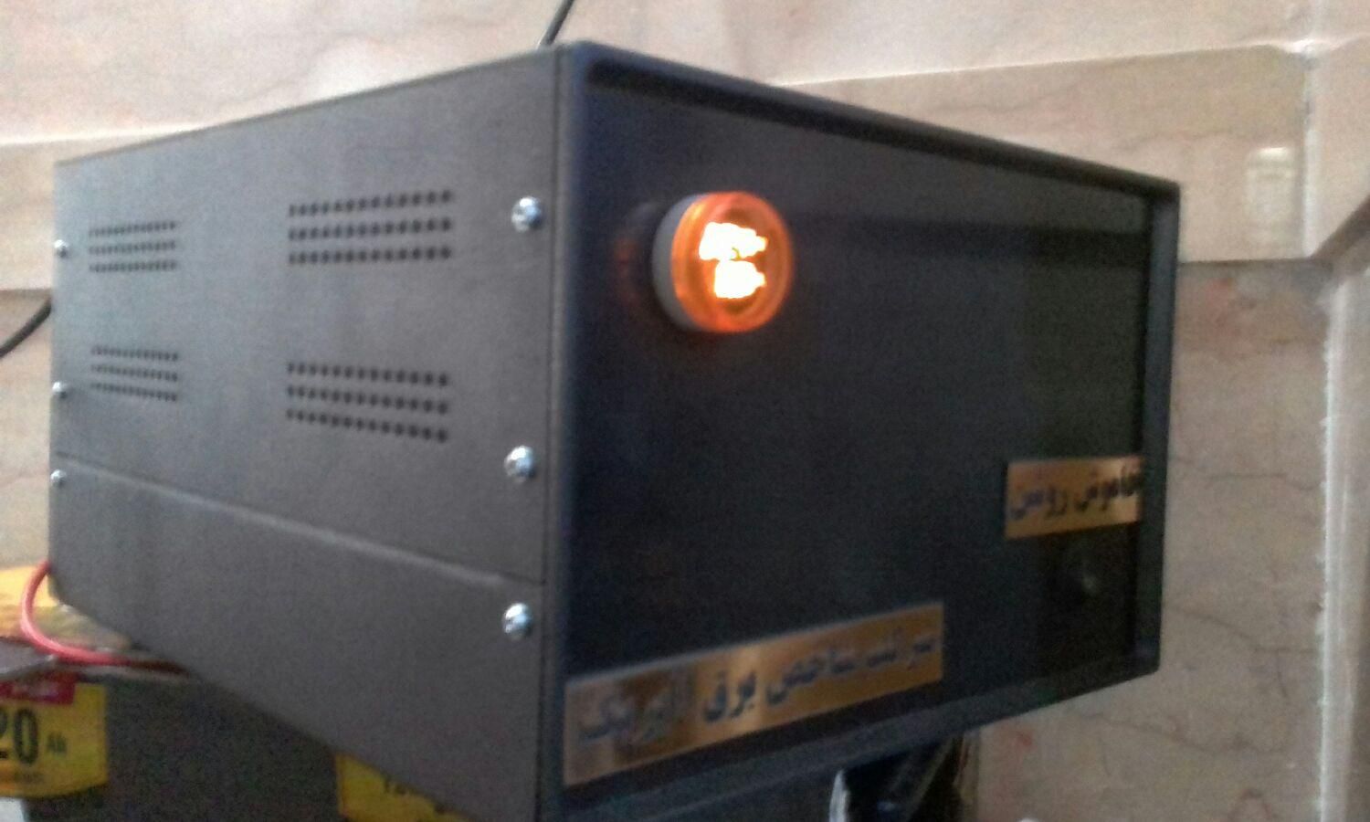 دستگاه یو پی اس ، برق اضطراری 2200 وات با باتری|سایر لوازم برقی|قم, خندق|دیوار