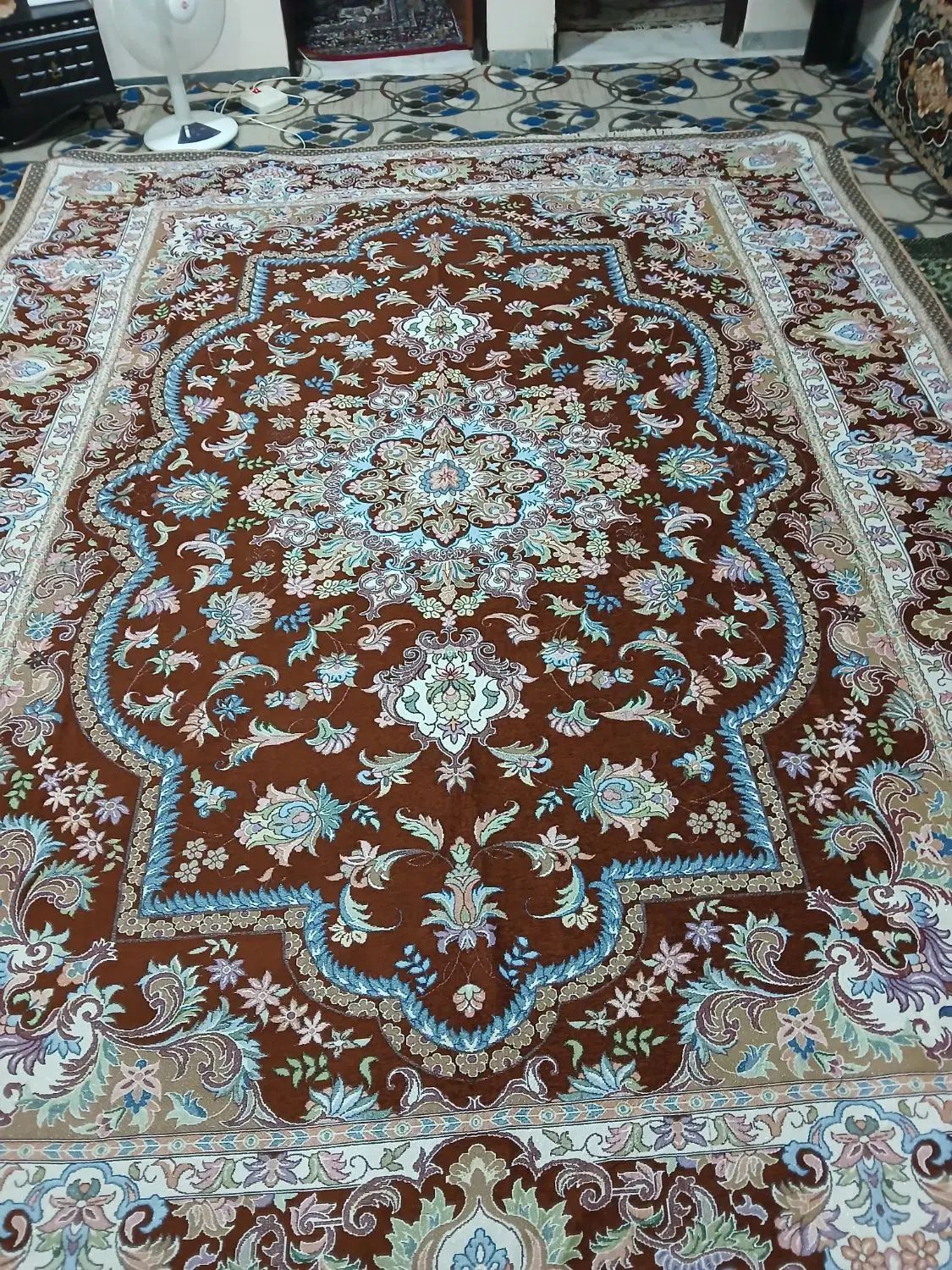روفرشی|روفرشی|رشت, حمیدیان|دیوار