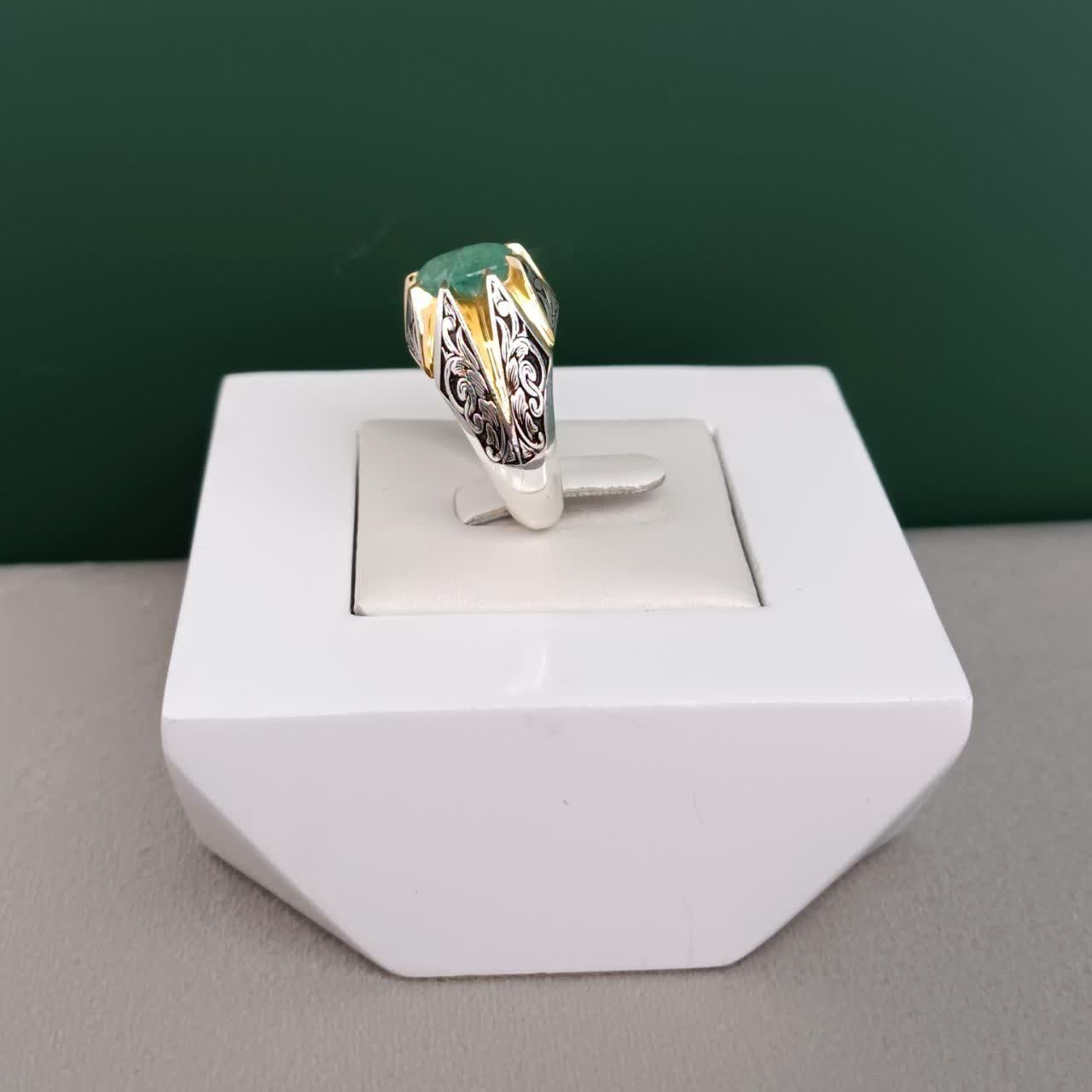 انگشتر زمرد زامبیا طبیعی|جواهرات|قم, سالاریه|دیوار