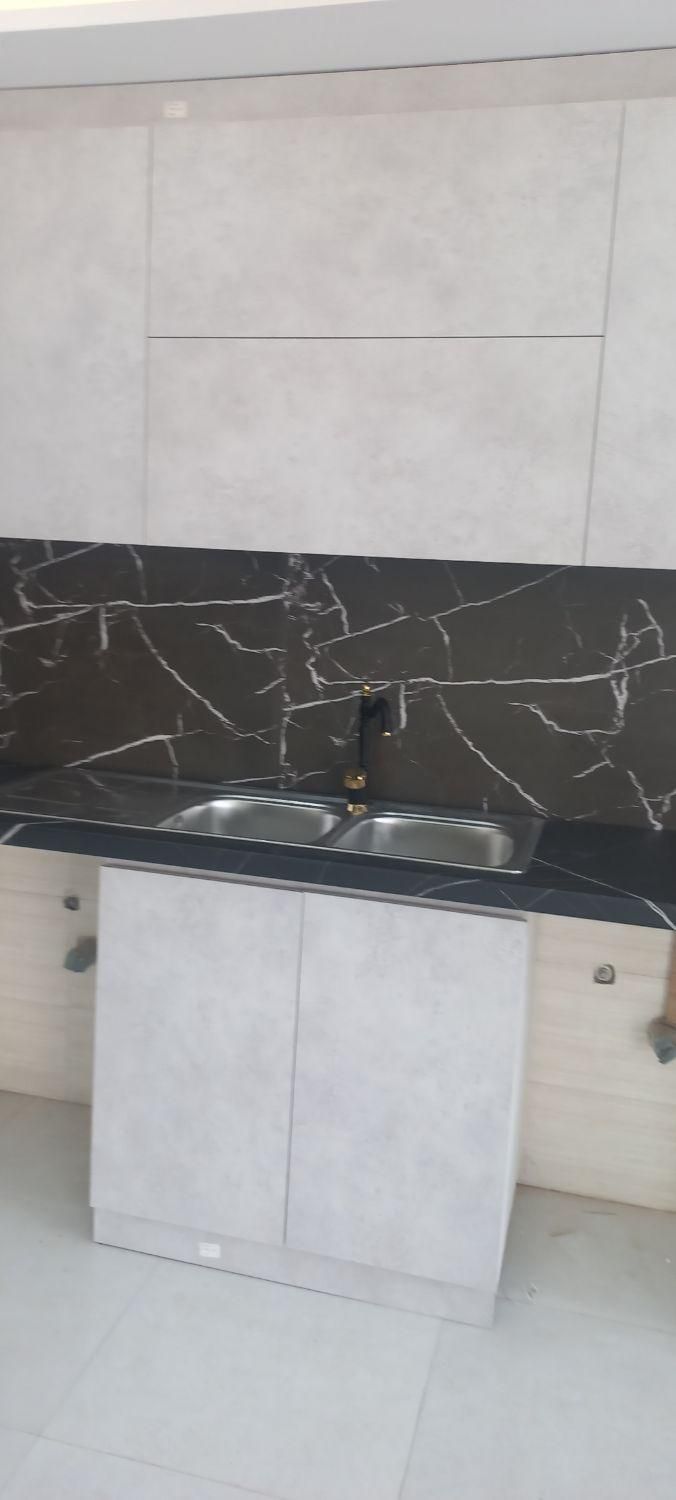 نصب تخصصی آذران سرویس حمام تایل پارکت ماربل کفپوش|خدمات پیشه و مهارت|همدان, |دیوار