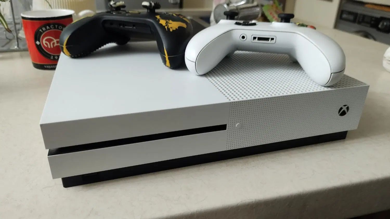 ایکس باکس وان اس  (x box one s) 1TB|کنسول، بازی ویدئویی و آنلاین|تبریز, |دیوار