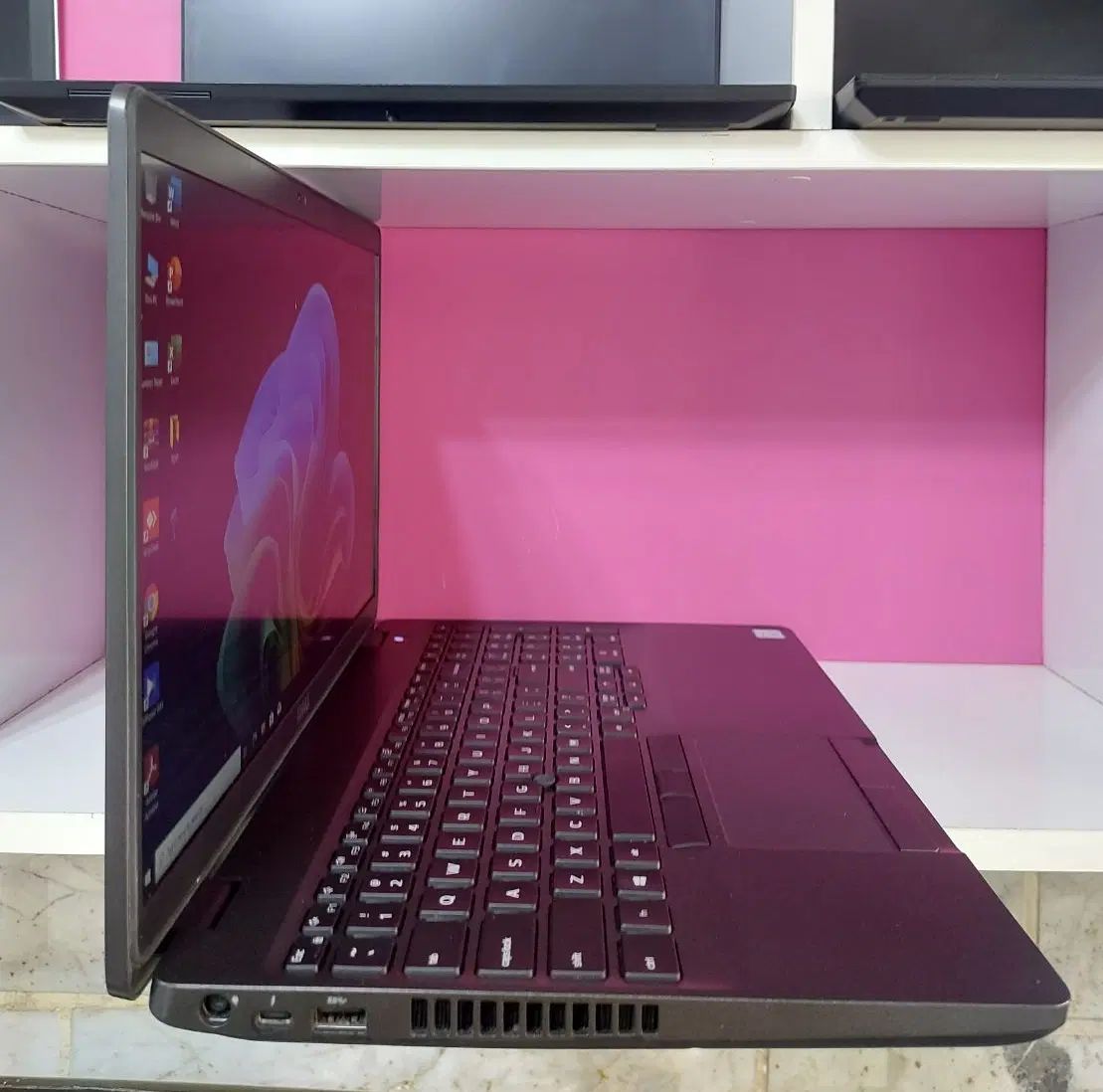 دل۱۲هسته DELL i7 RAM16 SSD256 گرافیک۴مجزا گیم رندر|رایانه همراه|کرج, گلشهر|دیوار