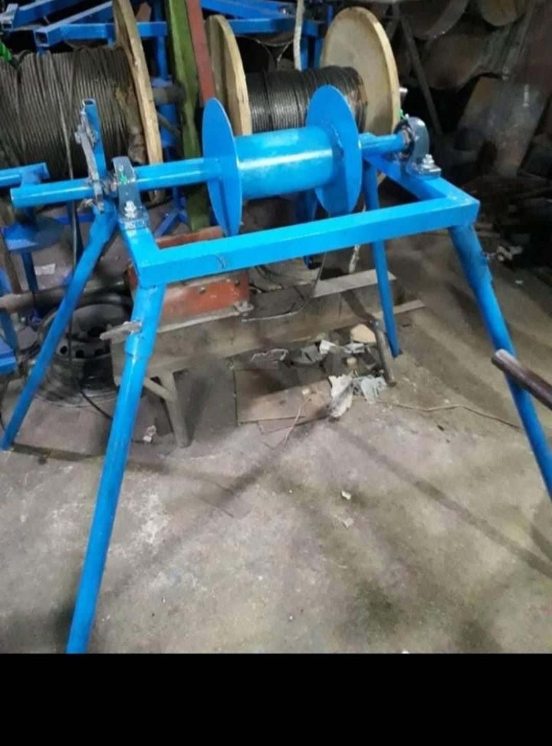 انواع  چرخ چاه  ترمزدار  و  چرخ  بالابر دستی|مصالح و تجهیزات ساختمان|ری, صفاییه (چشمه علی)|دیوار