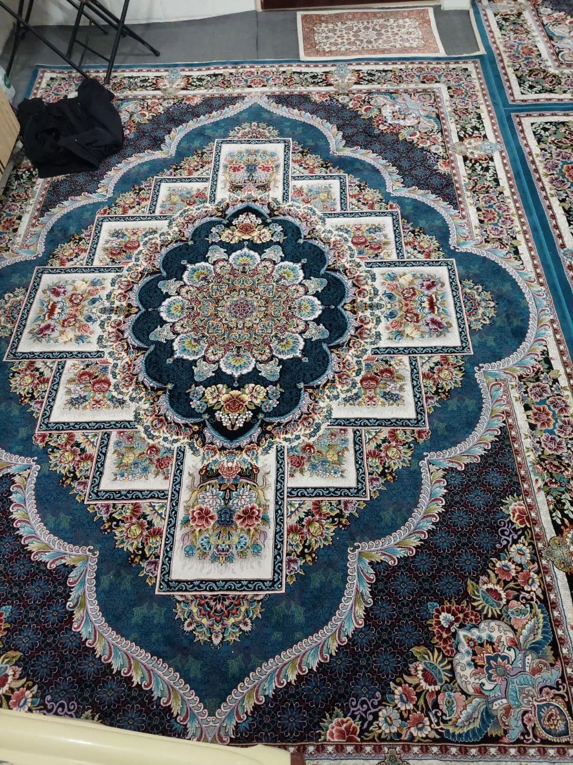 چهارتخته فرش فیروزه ای700شانه 2550تراکم سالم سالم|فرش|تهران, تهرانسر مرکزی|دیوار